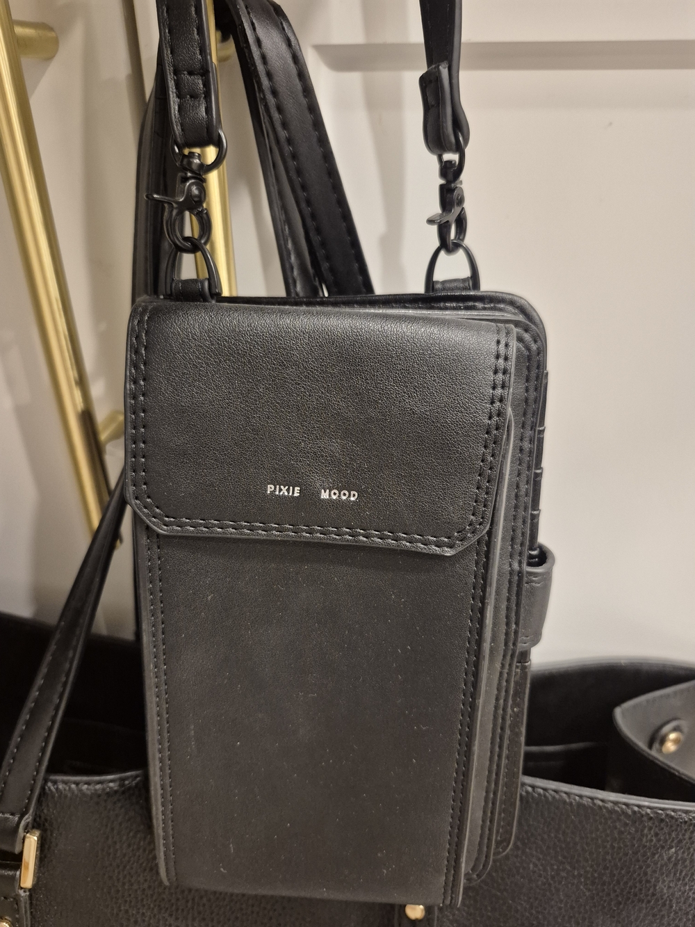 Black Purse Collection - Picture 6 of 7